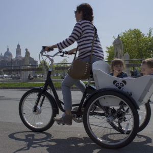 triciclo-trasporto bambini-01