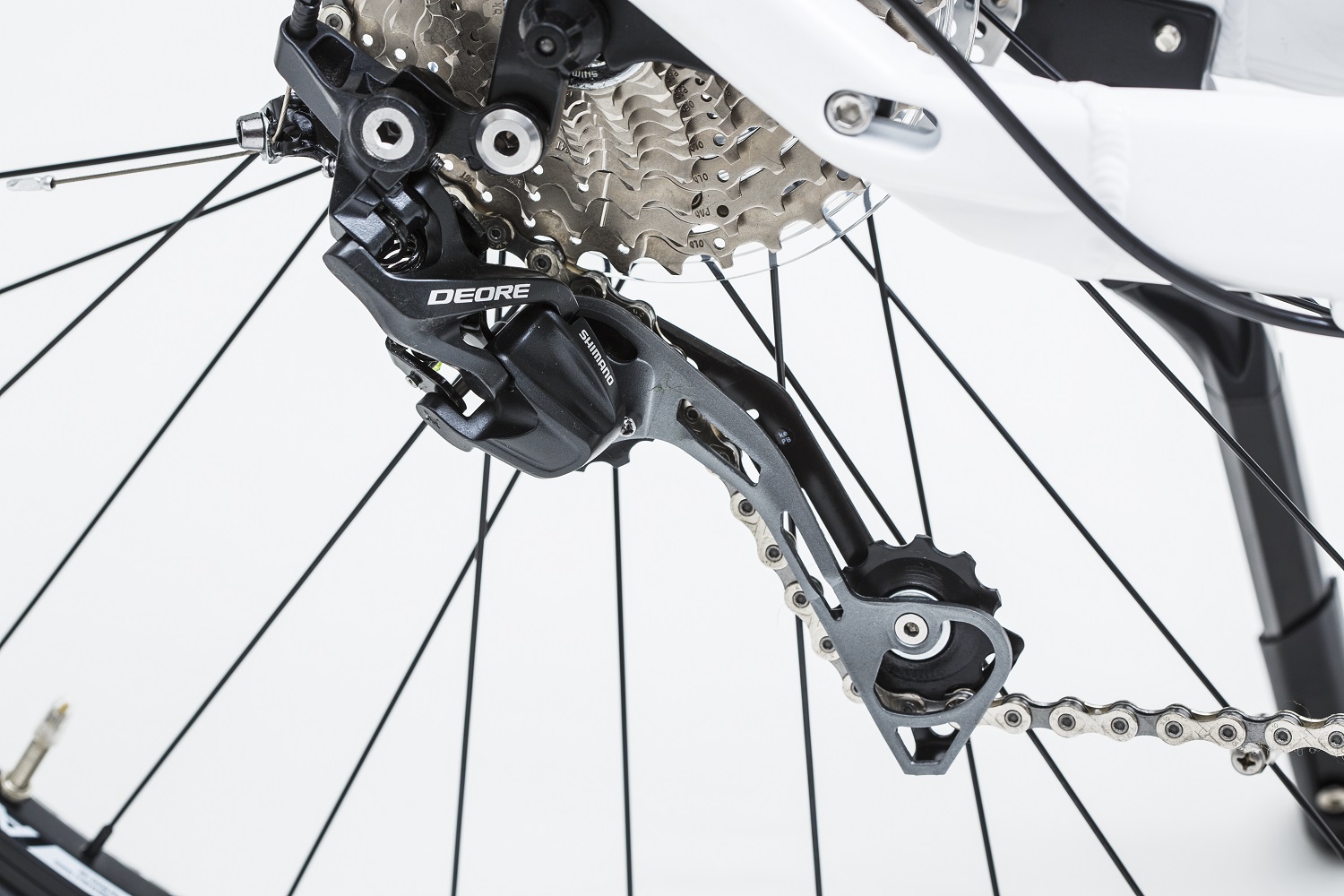 3.Shimano Deore rear derailleur
