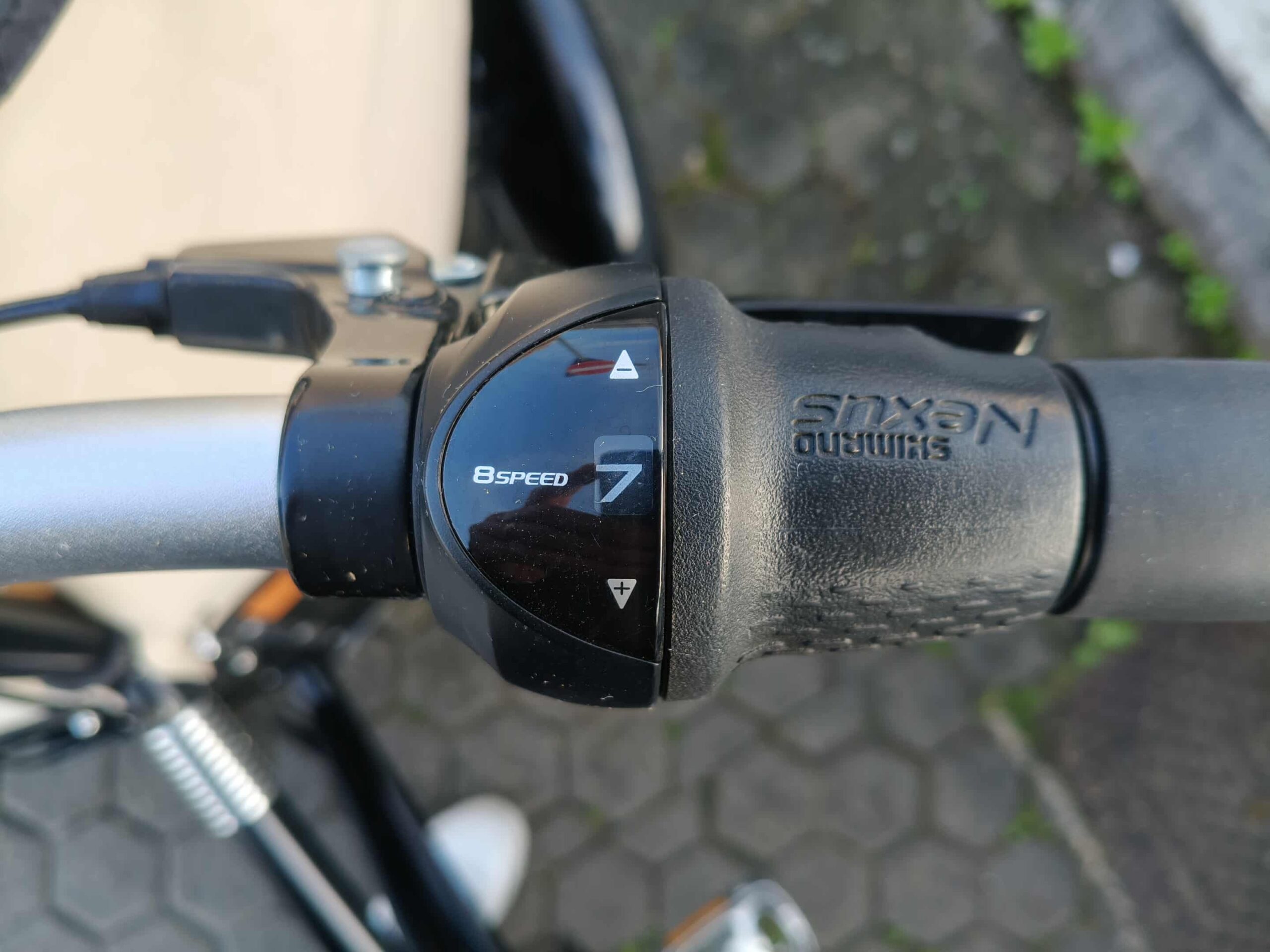 Nihola nera Bafang 01