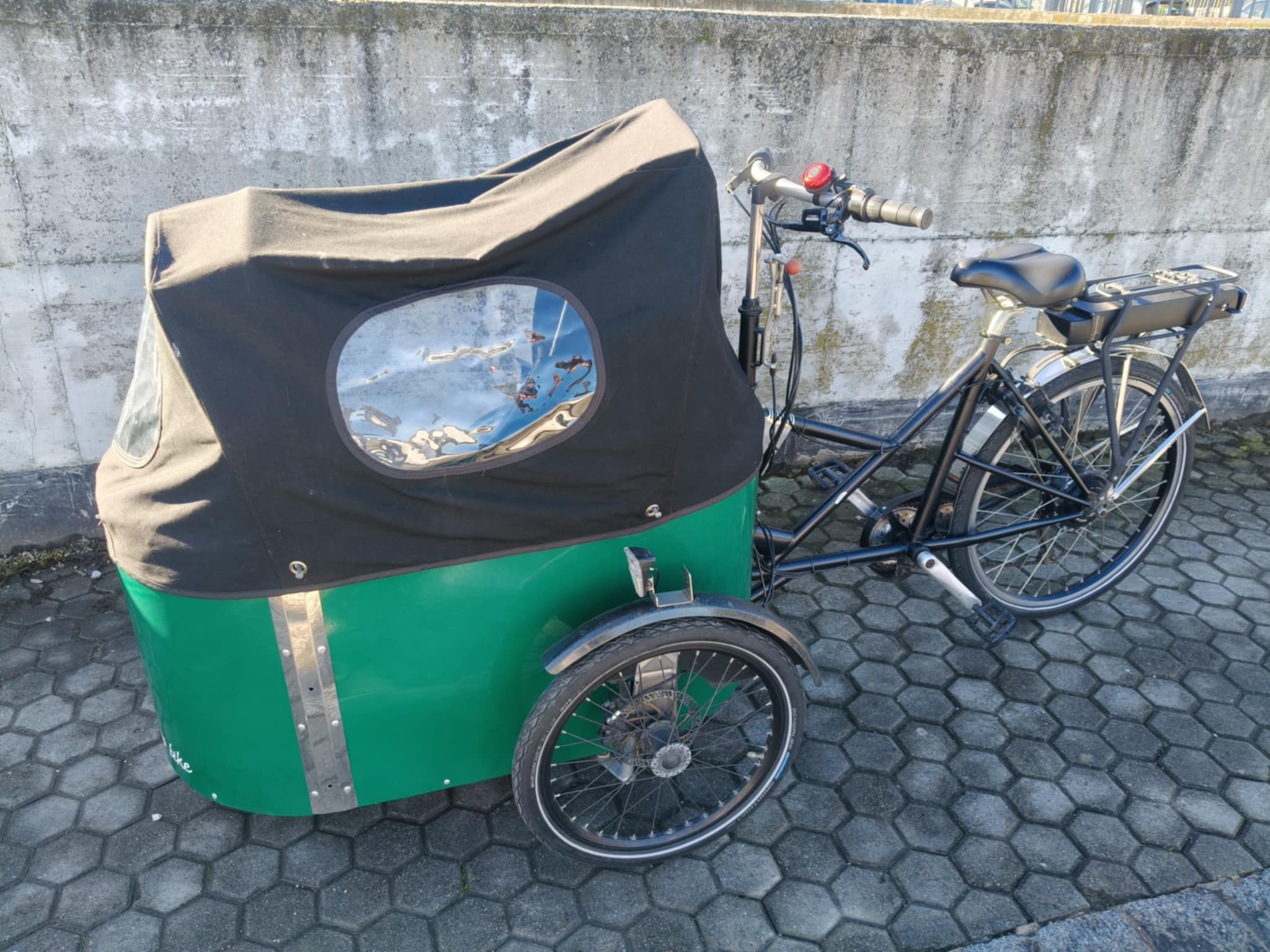 Nihola 4 verde 01 Nihola 4 verde 01